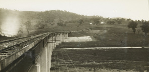 Bridge over Sandy Creek on the Wodonga to Tallangatta line, Tallangatta, circa 1932