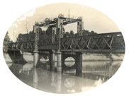 Testing the road and rail bridge over the Murray River on the Strathmerton to Tocumwal line, Tocumwal, 1906