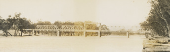 Rail bridge over the Murray River at Mildura, 1924