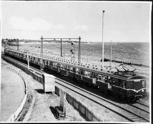 Harris train, Brighton Beach