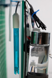 Detail of Automatic Aquariam Maintenance Device's Gravity: Arduino pH Sensor
