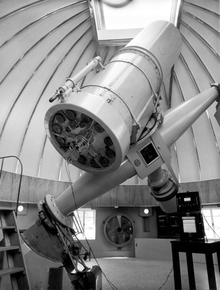 50 inch telescope at Mount Stromlo Observatory, 1960s
