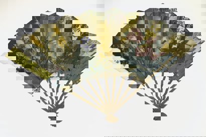 Gold fan paint with Japanese motifs